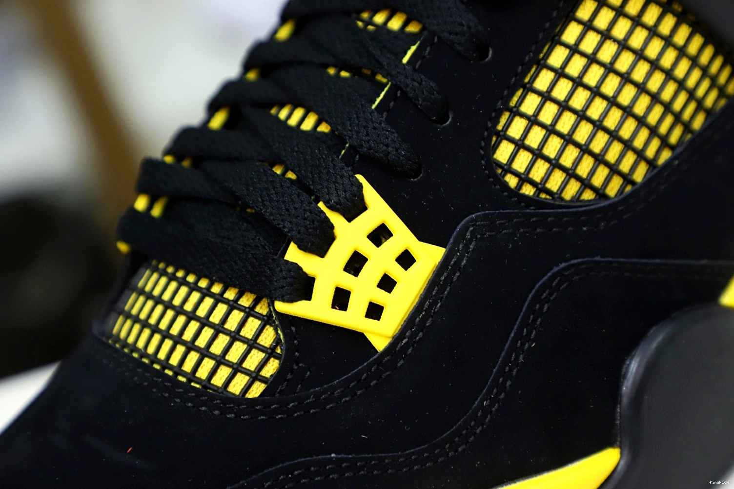 2023  Jordan Jordan4 thunder Air 0825